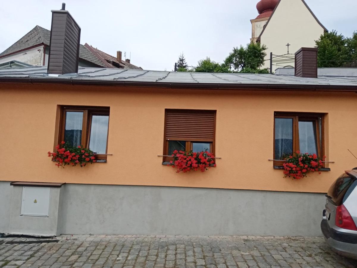 Apartman Pod Kostelem Strazov Экстерьер фото