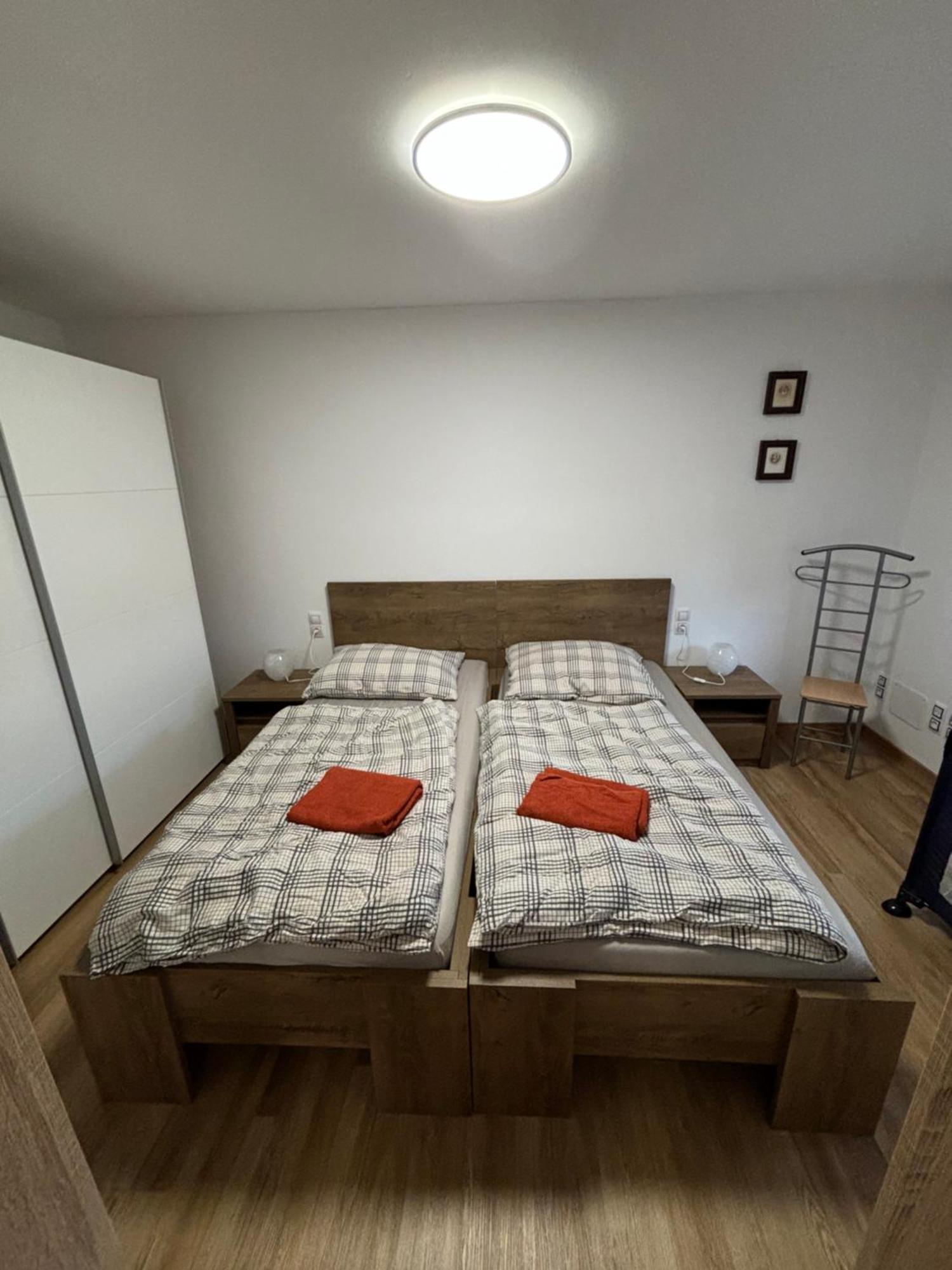 Apartman Pod Kostelem Strazov Экстерьер фото